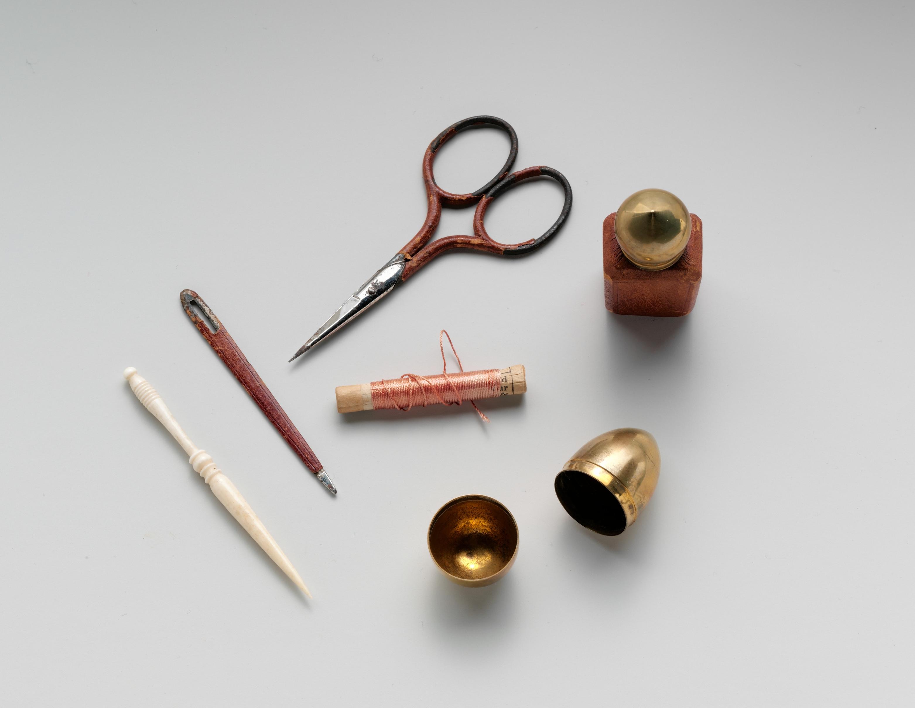 Sewing Kit, Image 6/8