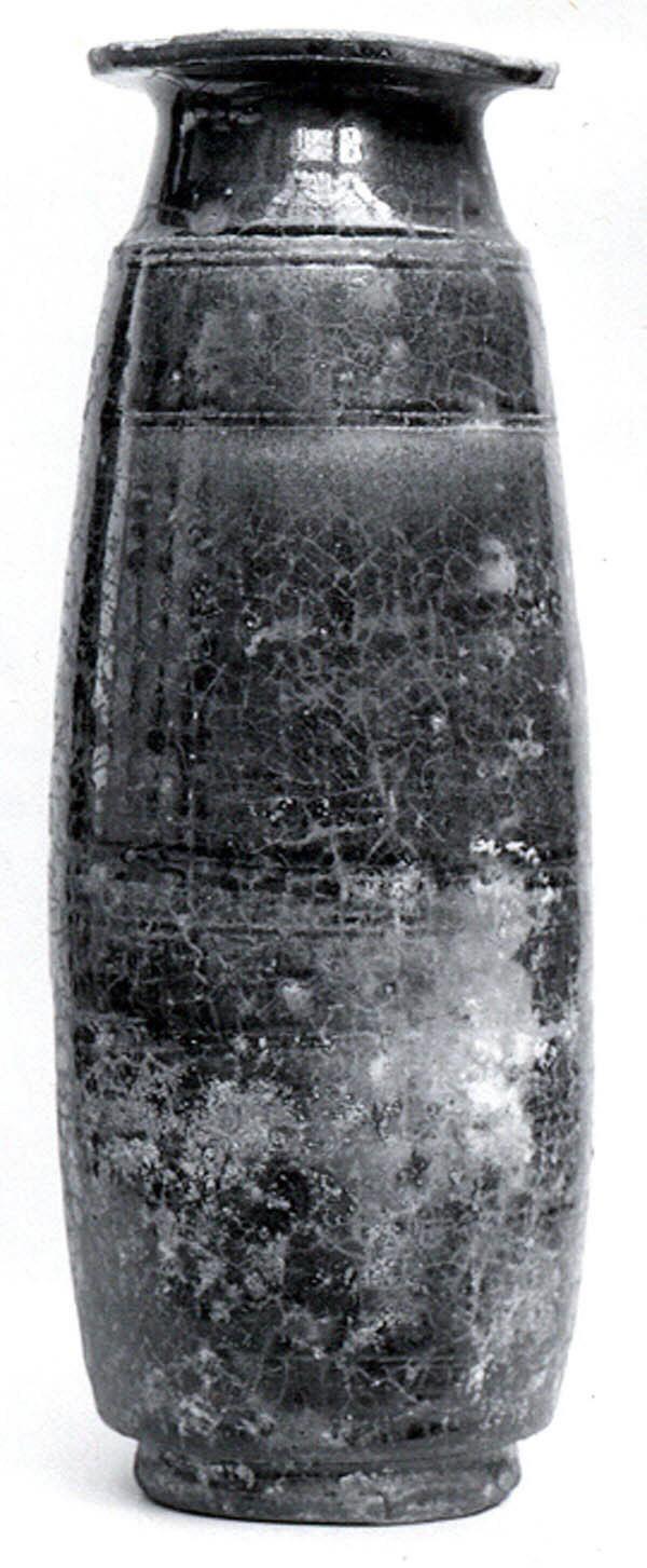 Cylindrical jar