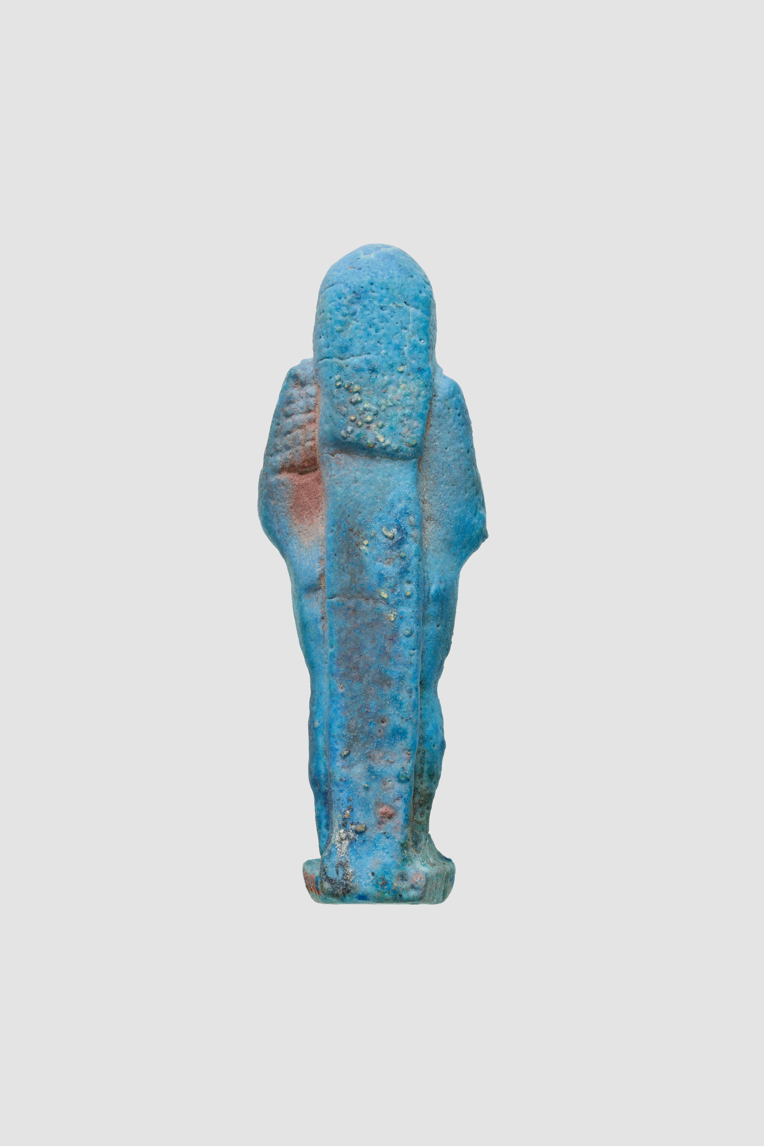 Uninscribed shabti from tomb of Nespekashuty, Image 2/2