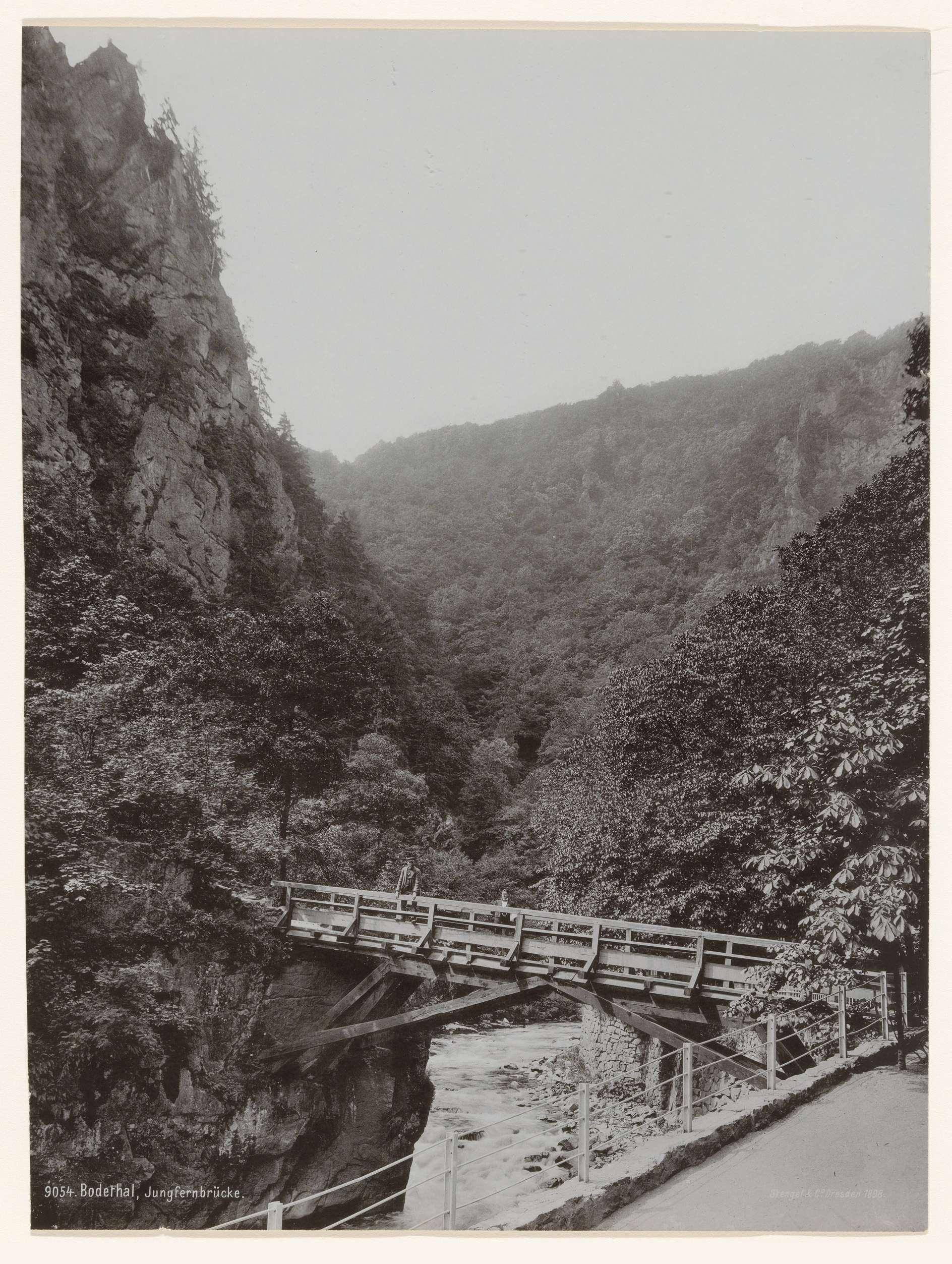 Brug over de rivier de Bode in het Bodedal
