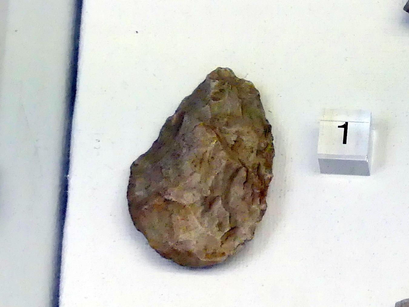 Faustkeil, Mittelpaläolithikum, 200000 - 31000 v. Chr.