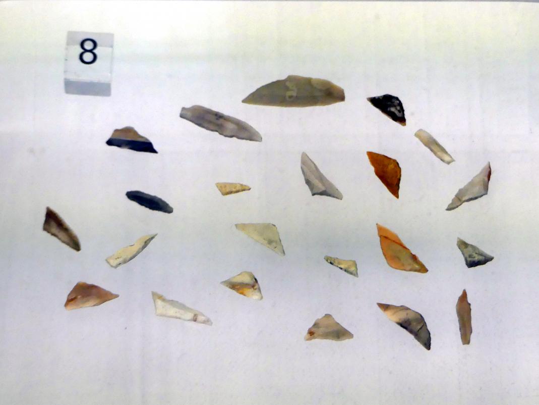 Silexeinsätze (Mikrolithen) für Waffen und WErkzeuge, Mesolithikum, 9500 - 5500 v. Chr.