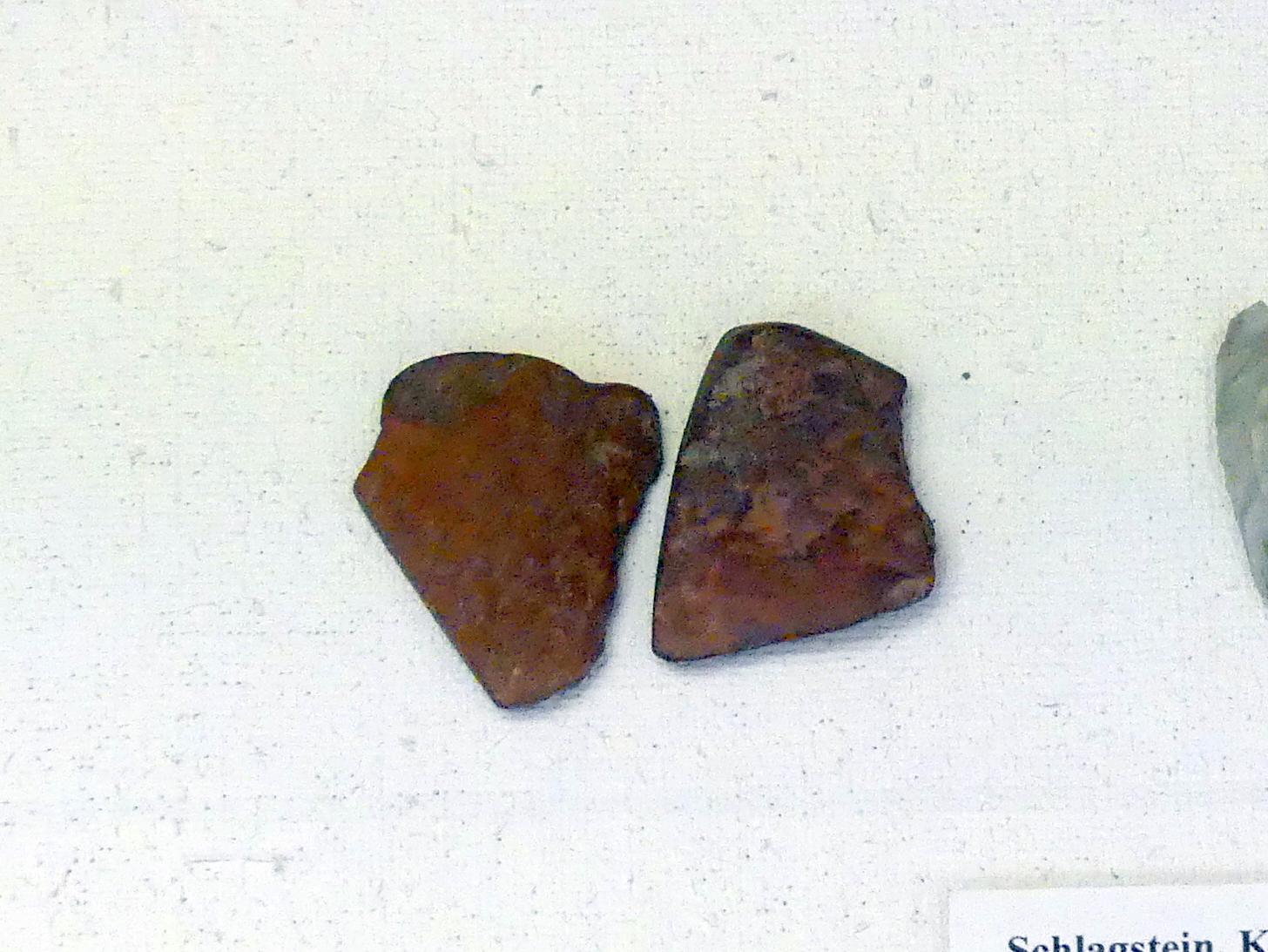 2 Rötelsteine (Farbsteine), Spätneolithikum, Undatiert