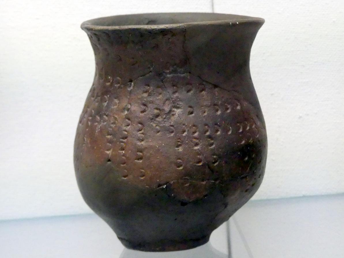 Becher mit Stempelverzierung, Endneolithikum, 2800 - 1700 v. Chr.