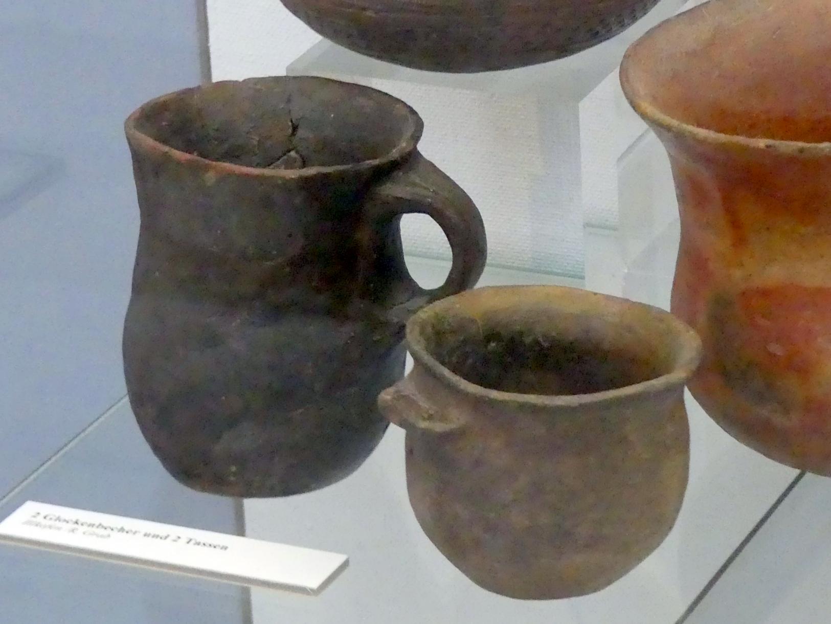 2 Tassen, Endneolithikum, 2800 - 1700 v. Chr.