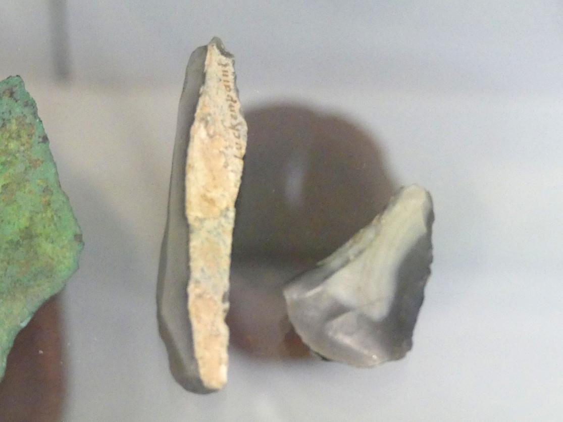 2 Silexkratzer, Endneolithikum, 2800 - 1700 v. Chr., Bild 1/2