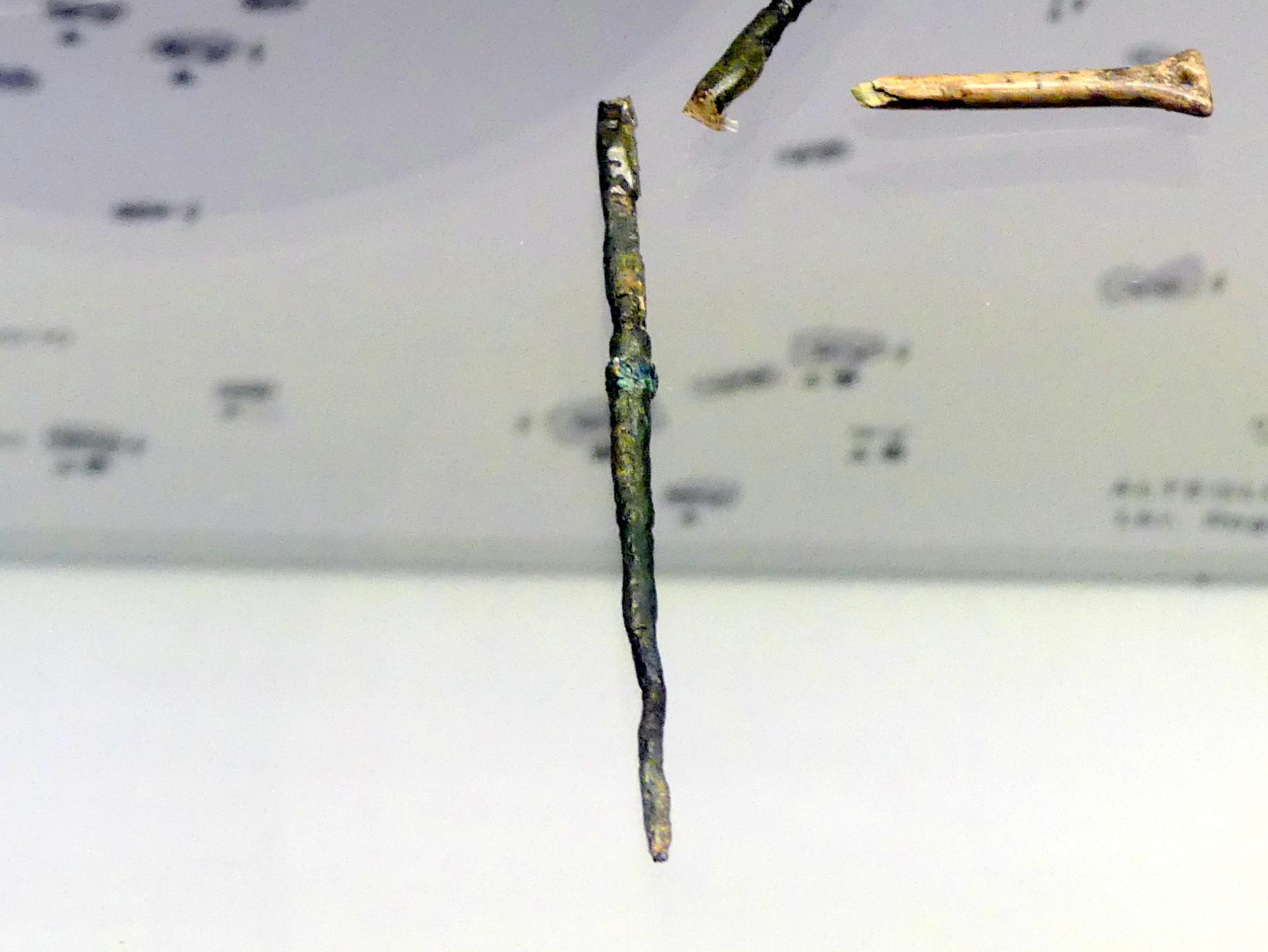 Ruderkopfnadel, Frühe Bronzezeit, 3365 - 1200 v. Chr., Bild 2/3