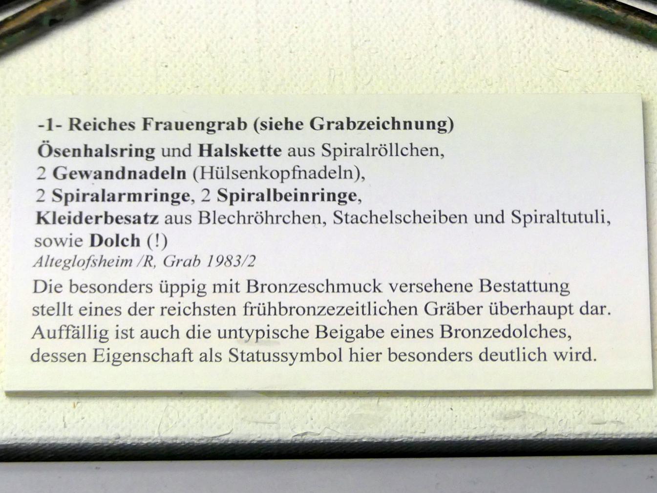 Dolch, Frühe Bronzezeit, 3365 - 1200 v. Chr., Bild 2/2