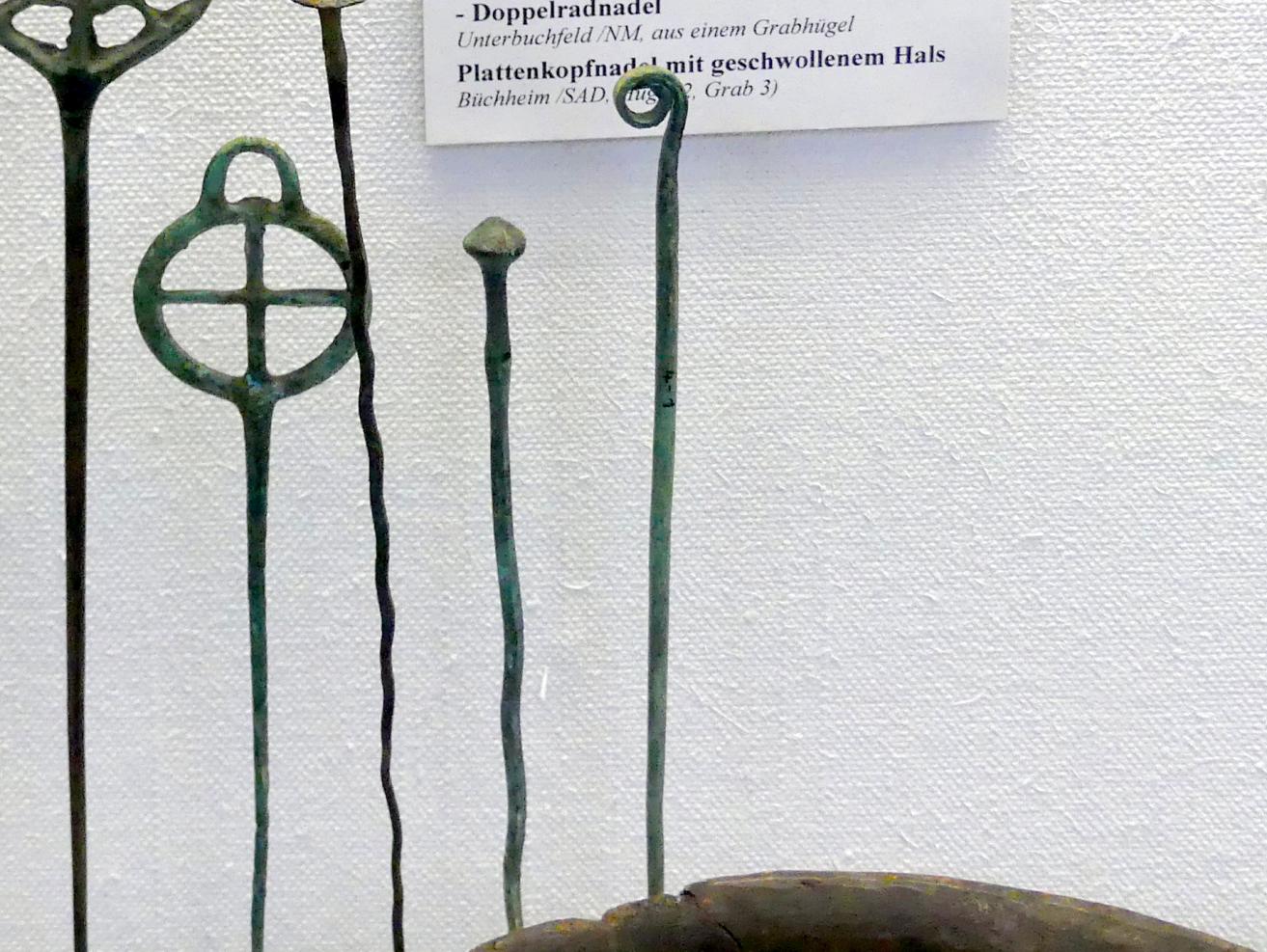 Rollenkopfnadel, Mittlere Bronzezeit, 3000 - 1300 v. Chr., Bild 1/3