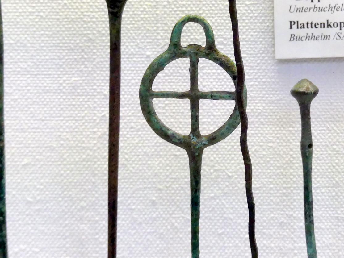 Einfache Radnadel, Mittlere Bronzezeit, 3000 - 1300 v. Chr.