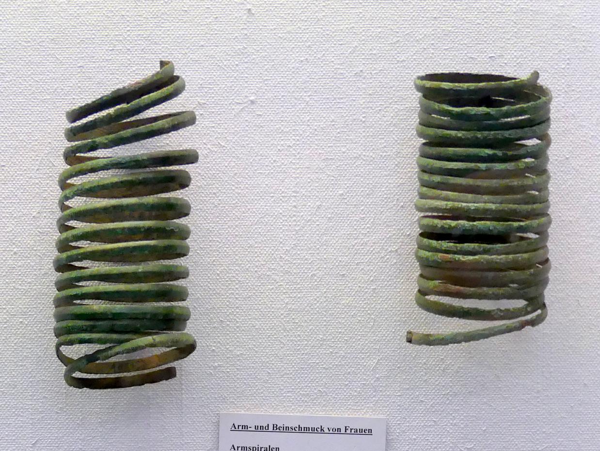 Armspiralen, Mittlere Bronzezeit, 3000 - 1300 v. Chr.