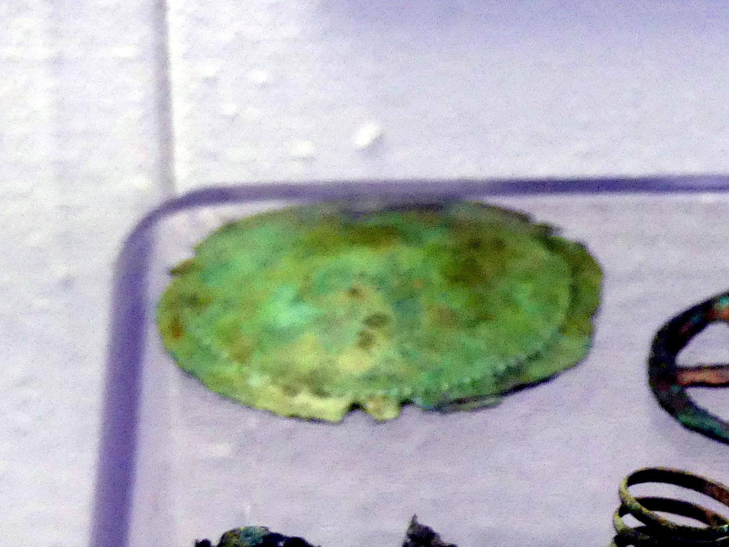 Blechbuckel, Mittlere Bronzezeit, 3000 - 1300 v. Chr.
