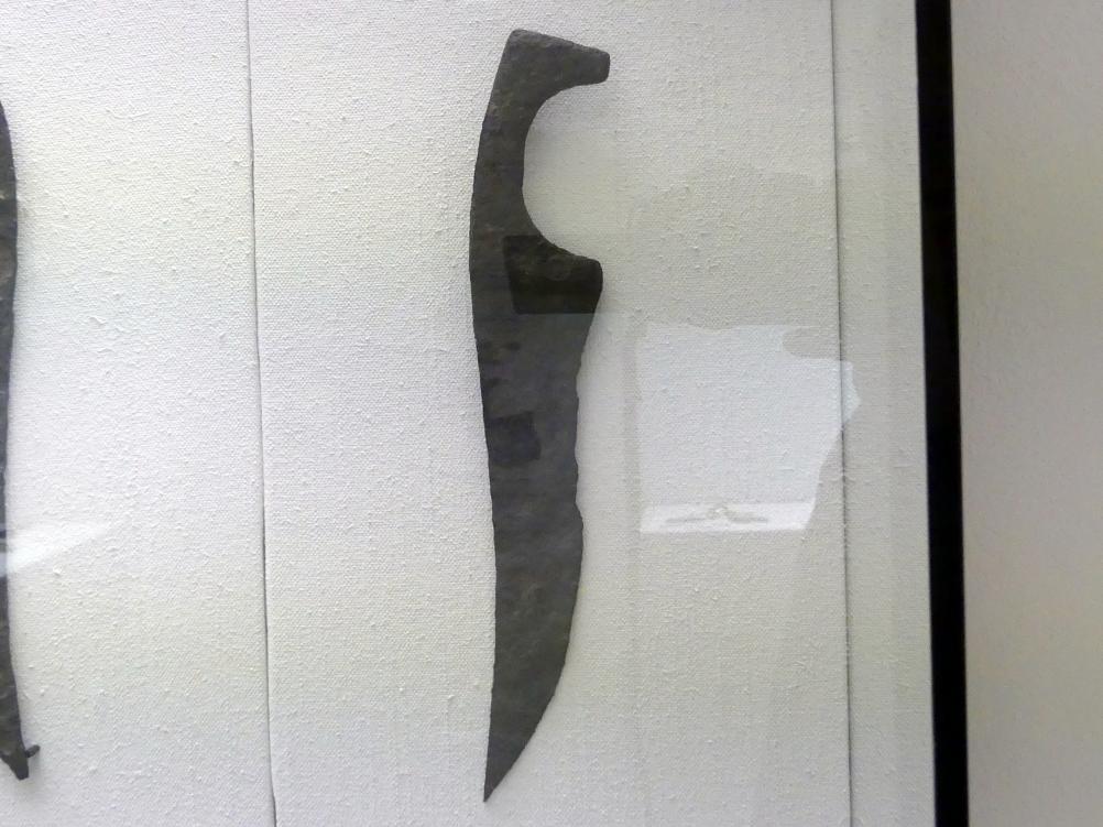 Fleischmesser, Frühlatènezeit A, 700 - 100 v. Chr., Bild 1/2