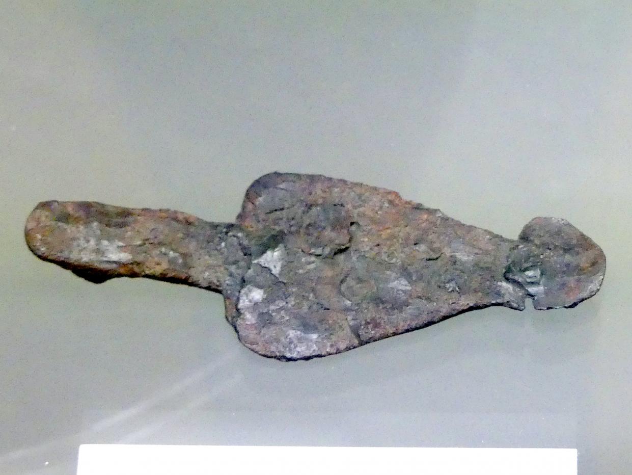 Gürtelhaken, Frühlatènezeit A, 700 - 100 v. Chr., Bild 1/2