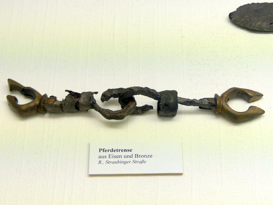 Pferdetrense aus Eisen und Bronze, Spätlatènezeit D, 700 - 100 v. Chr.