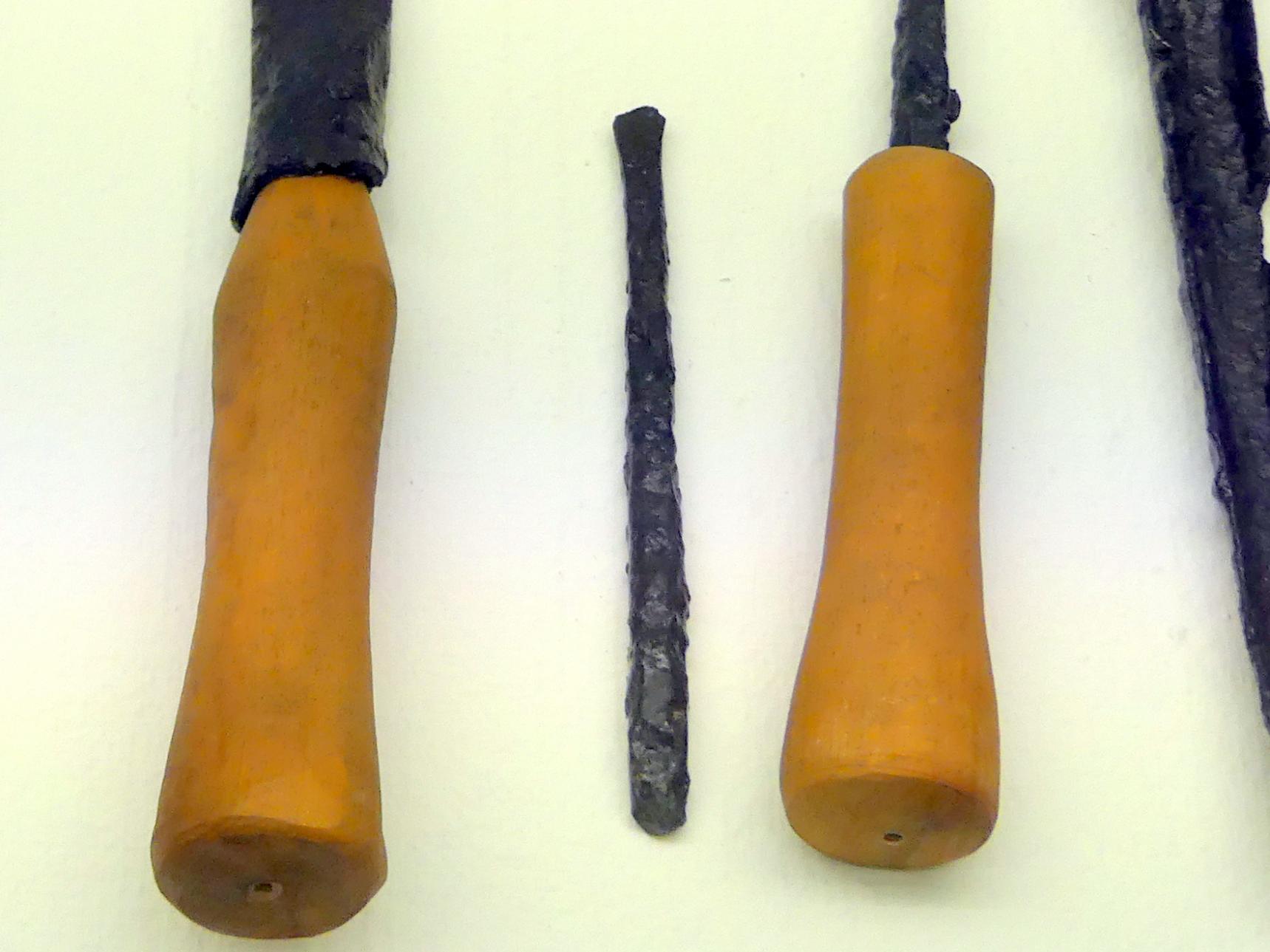 Kleiner und großer Meißel, Spätlatènezeit D, 700 - 100 v. Chr., Bild 1/3