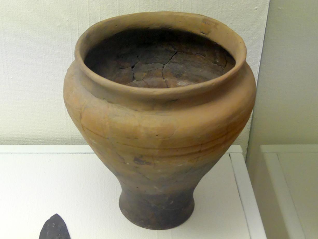 Scheibengedrehtes Gefäß, Spätlatènezeit D, 700 - 100 v. Chr., Bild 1/2