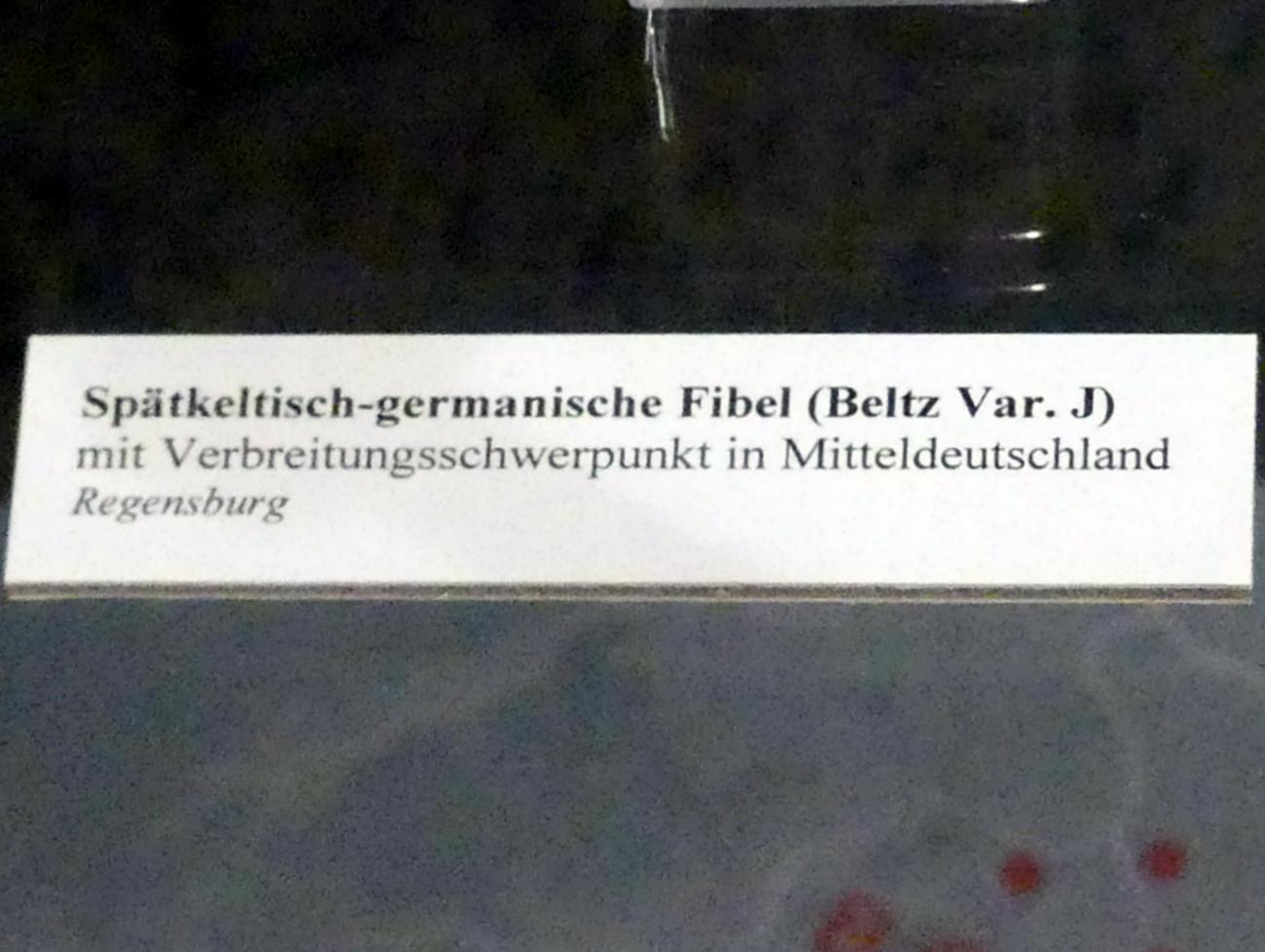 Spätkeltisch-germanische Fibel, Spätlatènezeit D2, 700 - 100 v. Chr., Bild 3/3