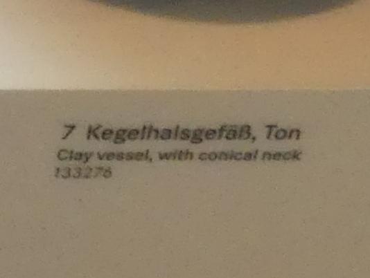 Kegelhalsgefäß, Hallstattzeit, 700 - 200 v. Chr., Bild 2/2