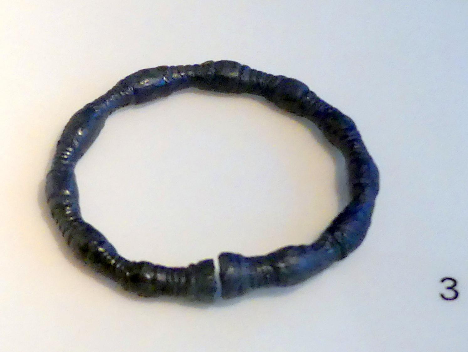 Knotenarmring, Hallstattzeit, 700 - 200 v. Chr., 700 - 600 v. Chr.