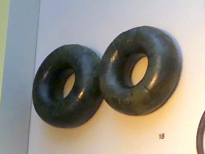 Wulstringe, Hallstattzeit, 700 - 200 v. Chr.