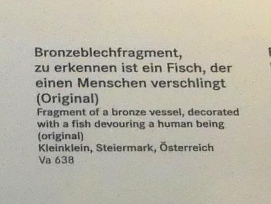 Bronzeblechfragment, Hallstattzeit, 700 - 200 v. Chr., Bild 2/2