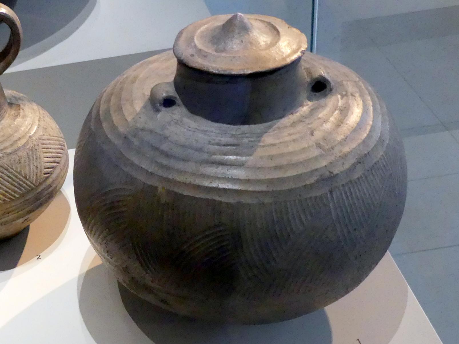 Topf mit Deckel, 900 - 600 v. Chr.