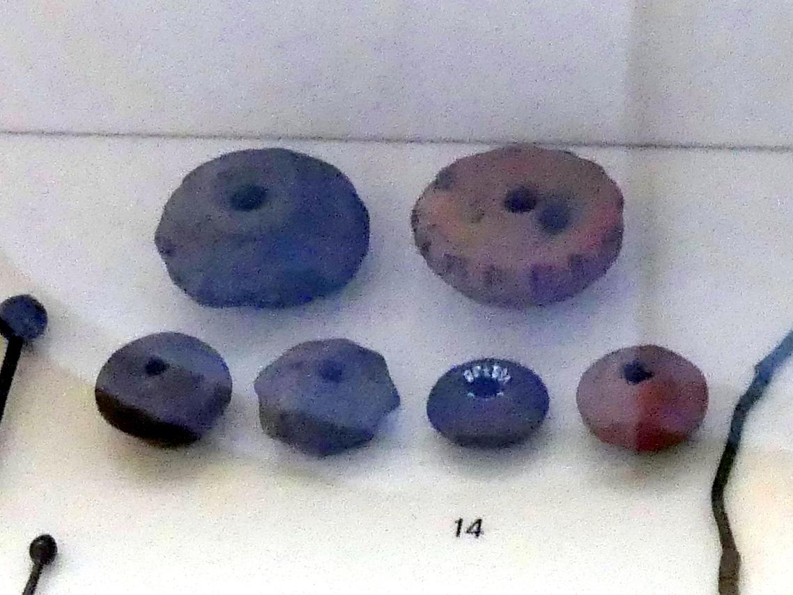 Spinnwirtel, 1400 - 800 v. Chr.