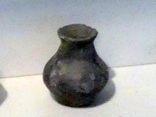 Flasche, Urnenfelderzeit, 1400 - 700 v. Chr., 1300 - 950 v. Chr., Bild 1/2