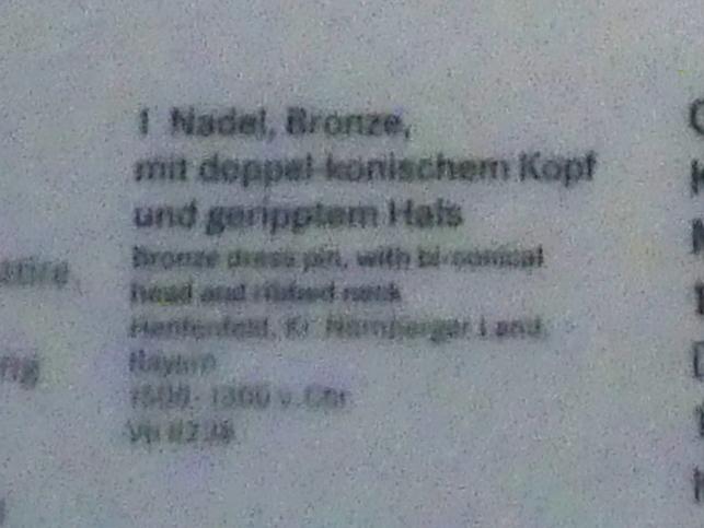 Nadel mit doppel-konischem Kopf und geripptem Hals, Mittlere Bronzezeit C, 1500 - 1300 v. Chr., 1500 - 1300 v. Chr., Bild 3/3