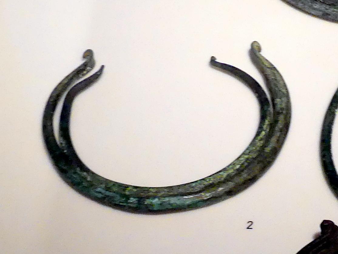 Halsringbarren, Frühe Bronzezeit, 3365 - 1200 v. Chr., 2200 - 1700 v. Chr.