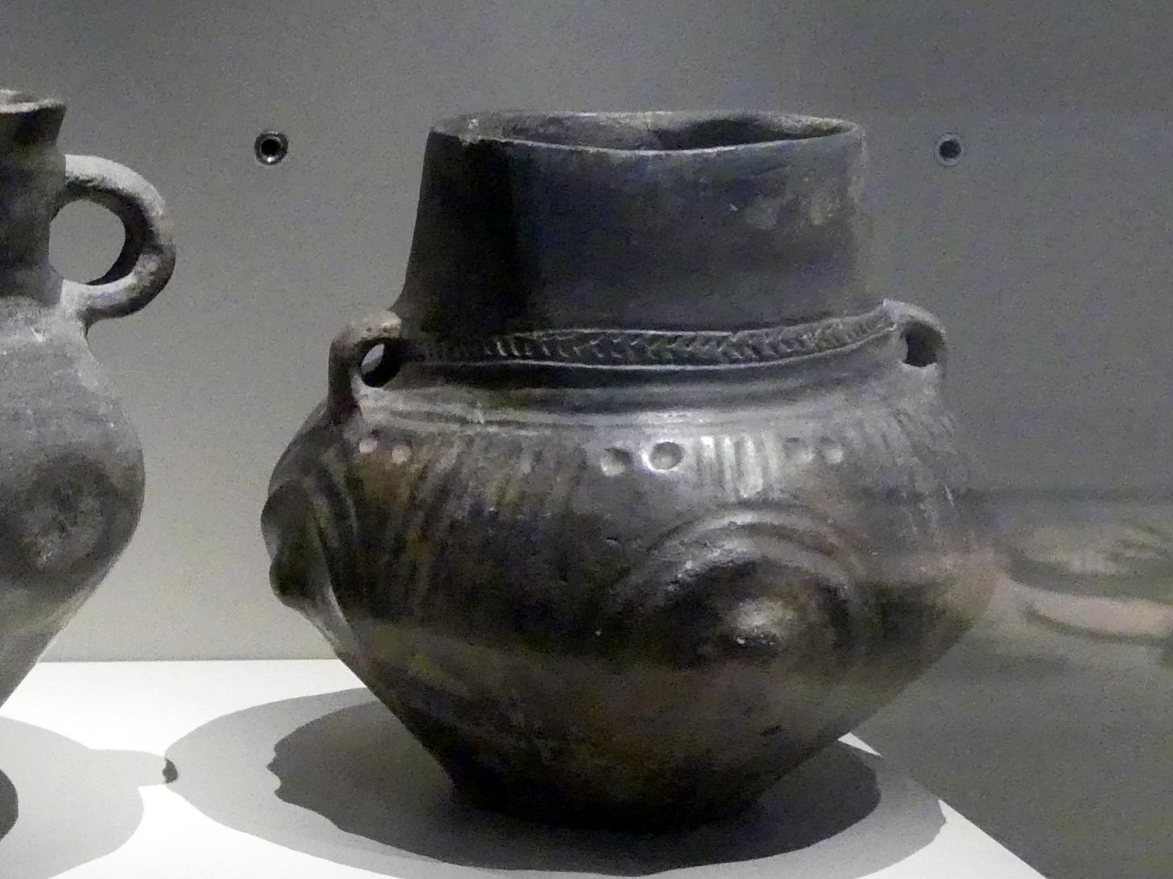 Topf, Buckel und Kannelur, Nordische Bronzezeit, 1200 - 700 v. Chr., 1200 - 1000 v. Chr.