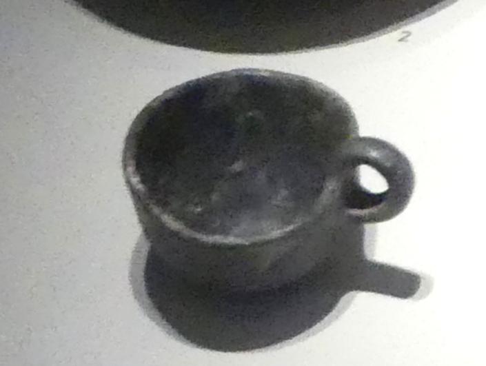 Tasse, Nordische Bronzezeit, 1200 - 700 v. Chr., 1100 - 800 v. Chr.
