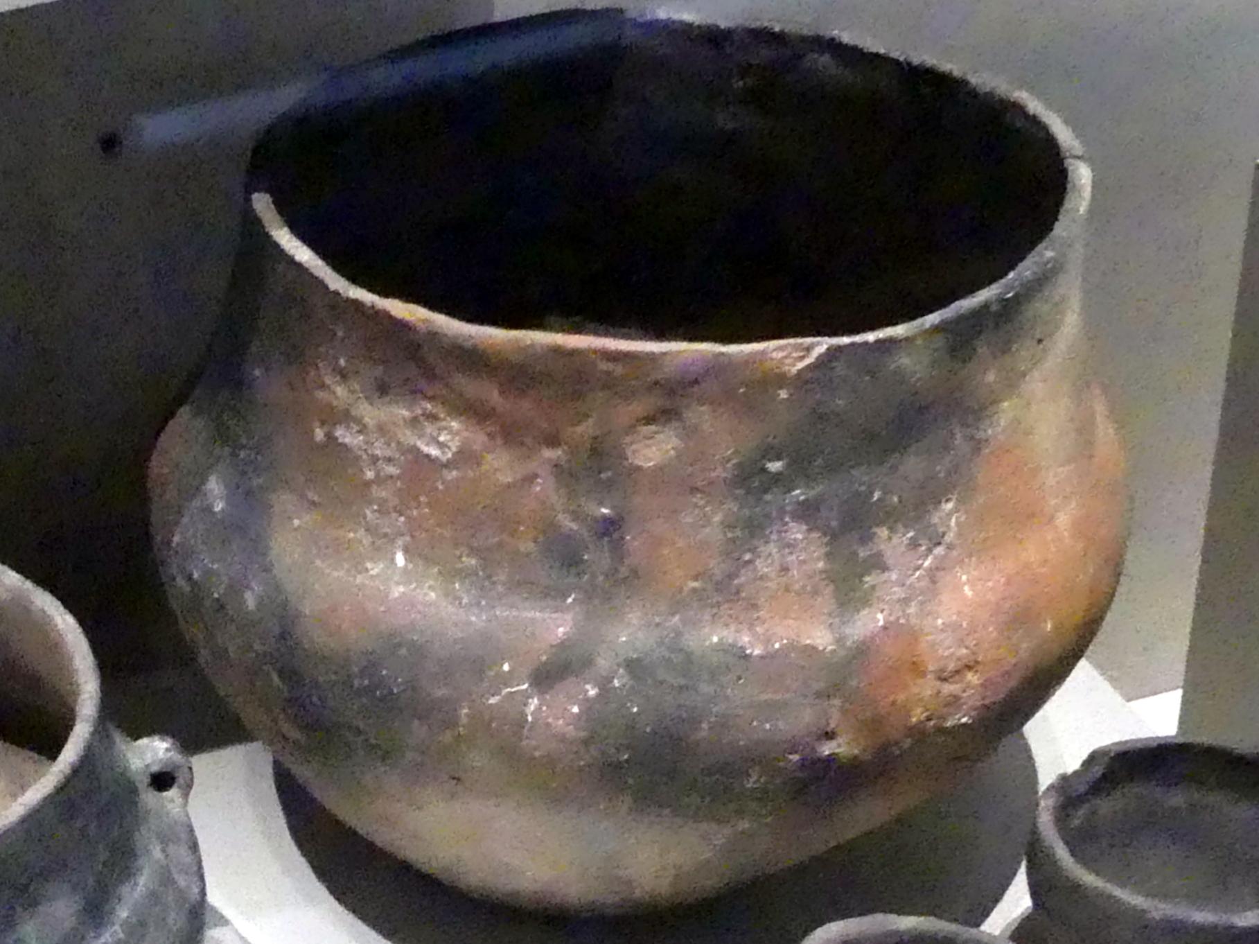 Topf, Nordische Bronzezeit, 1200 - 700 v. Chr., 1100 - 800 v. Chr., Bild 1/2