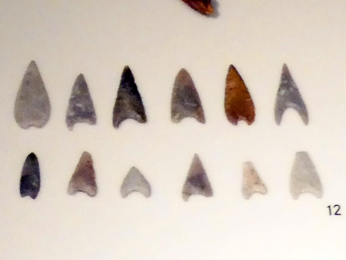 Pfeilspitzen, Jungneolithikum, 4400 - 3500 v. Chr., Spätneolithikum, Undatiert, 4400 - 2800 v. Chr., Bild 1/2