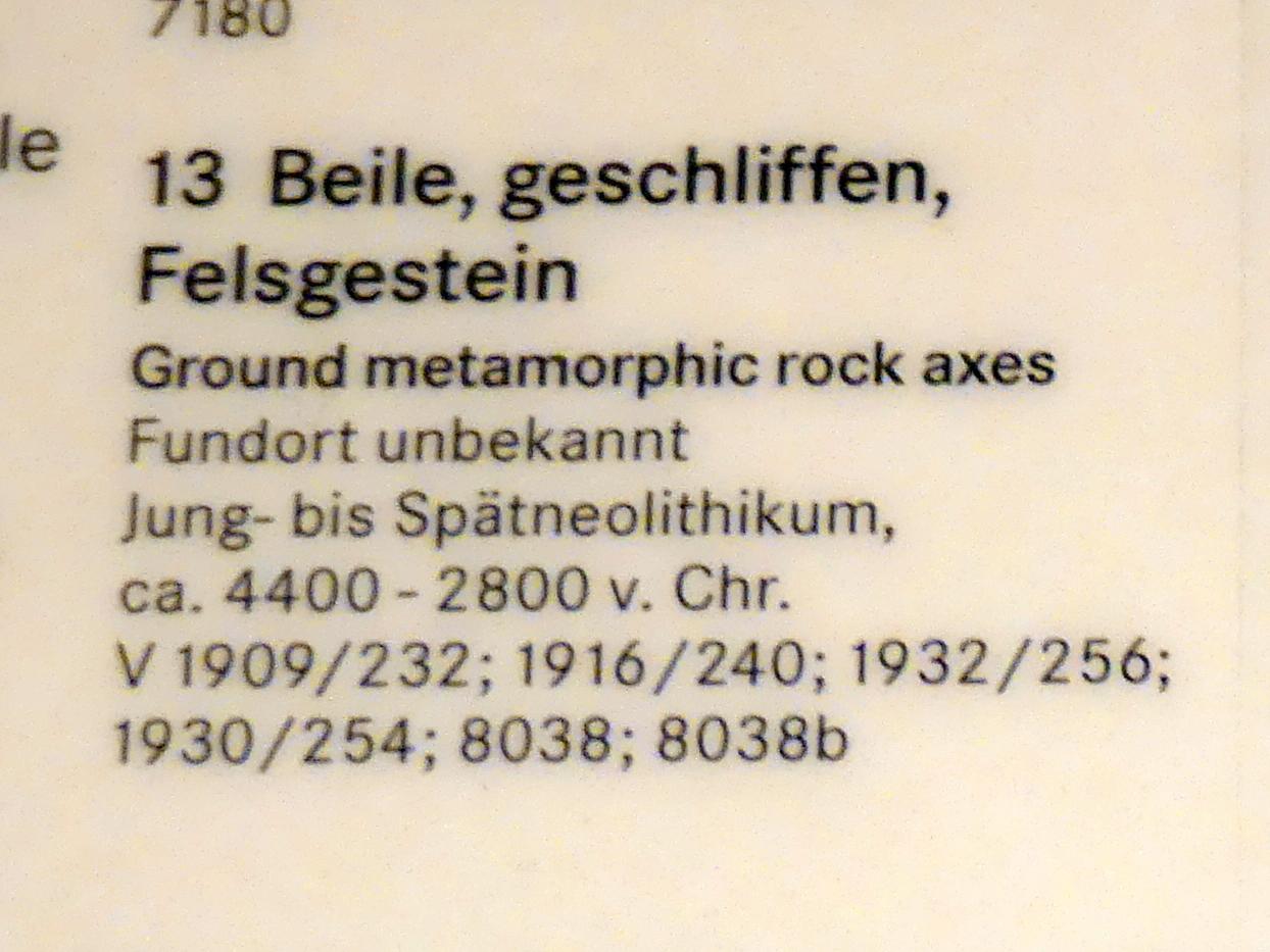 Beile, geschliffen, Jungneolithikum, 4400 - 3500 v. Chr., Spätneolithikum, Undatiert, 4400 - 2800 v. Chr., Bild 2/2