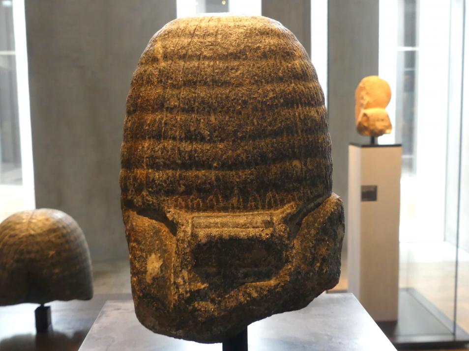 Kopf einer männlichen Figur, vermutlich der Vezir Pa-Ramessu, 18. Dynastie, 1210 - 966 v. Chr., 1310 v. Chr., Bild 4/5
