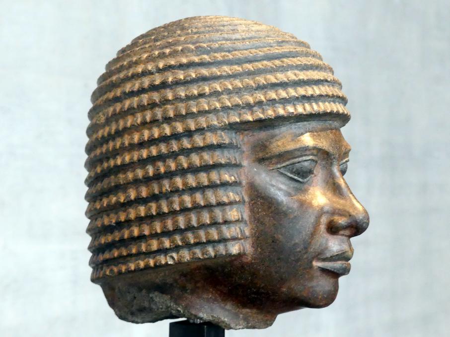 Porträtkopf eines Mannes, 4. Dynastie, Undatiert, 2500 v. Chr., Bild 2/4