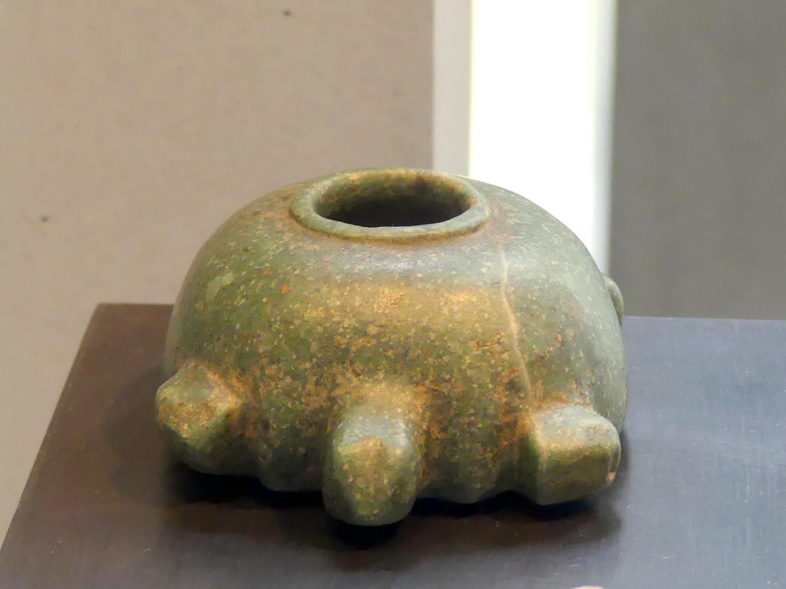 Gefäß in Gestalt einer Schildkröte, 1. Dynastie, Undatiert, 2950 v. Chr., Bild 2/3