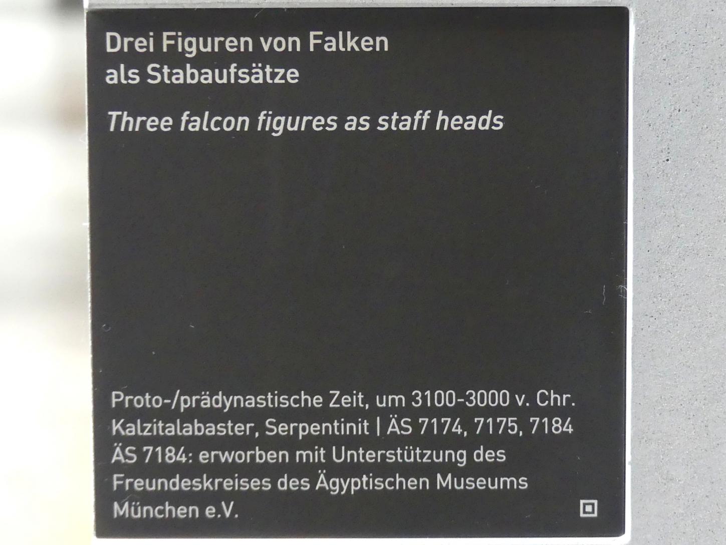 Figur eines Falken als Stabaufsatz, Prädynastische Zeit, 4000 - 3000 v. Chr., 3100 - 3000 v. Chr., Bild 3/3