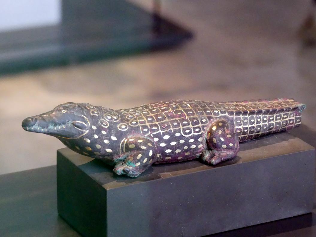 Kultstatue eines Krokodils, 12. Dynastie, 1803 - 1634 v. Chr., 1800 v. Chr., Bild 1/3