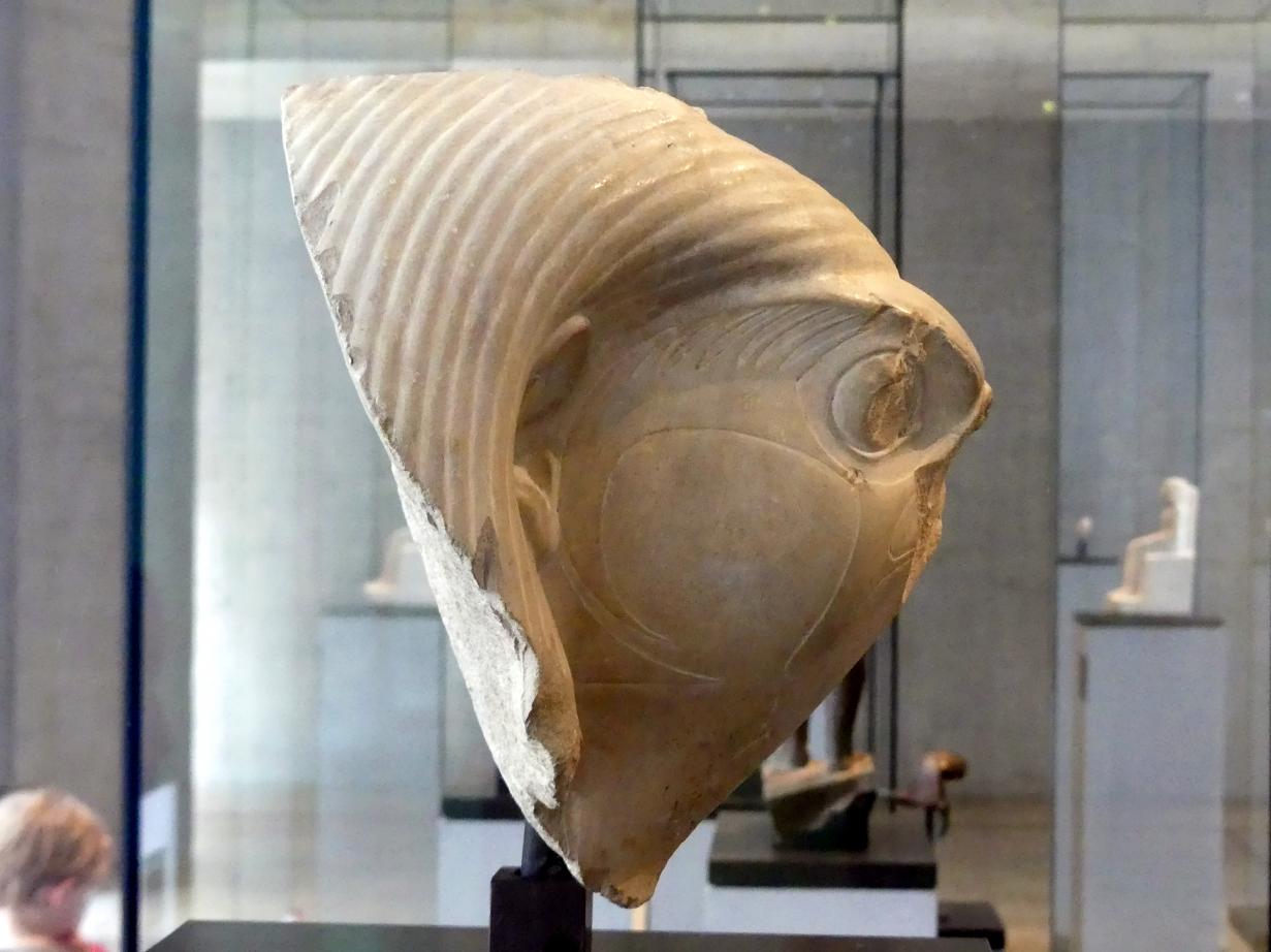 Kopf eines Falkengottes mit menschlichen Ohren, 12. Dynastie, 1678 - 1634 v. Chr., 1800 v. Chr., Bild 3/5