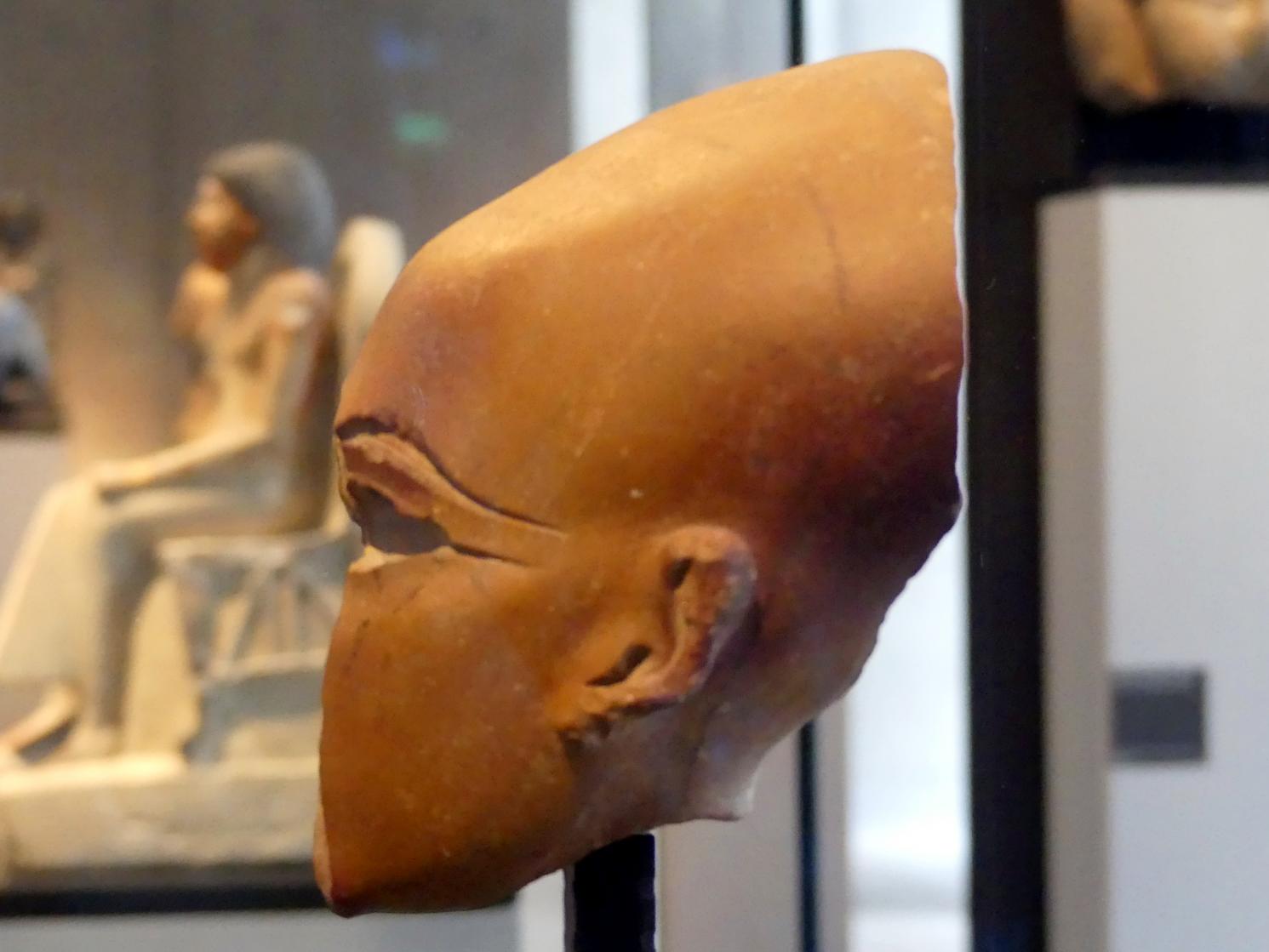 Statuenkopf einer Tochter des Echnaton, 18. Dynastie, Undatiert, 1345 v. Chr., Bild 2/5