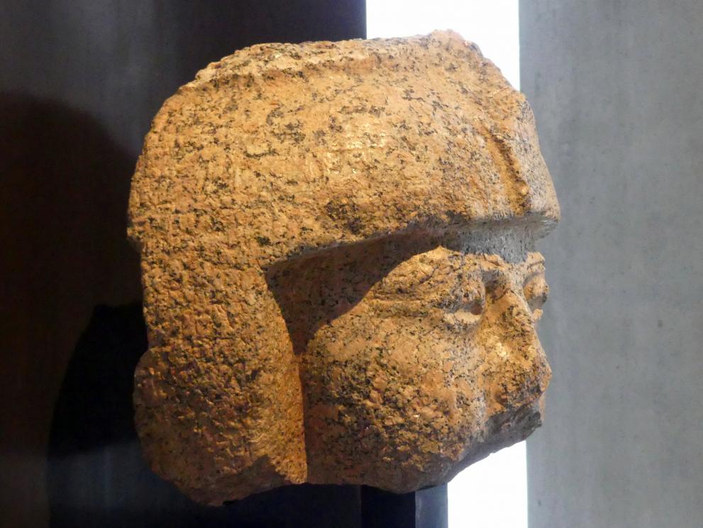 Kopf einer Kolossalfigur eines Königs, Neues Reich, 953 - 887 v. Chr., 1200 - 1150 v. Chr., Bild 3/4