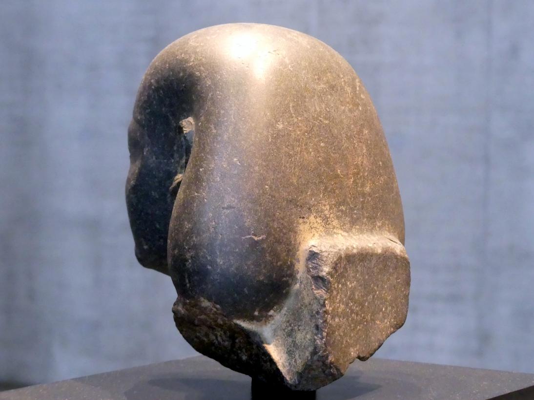 Statuenkopf eines Mannes, 26. Dynastie, 526 - 525 v. Chr., 600 v. Chr., Bild 2/4