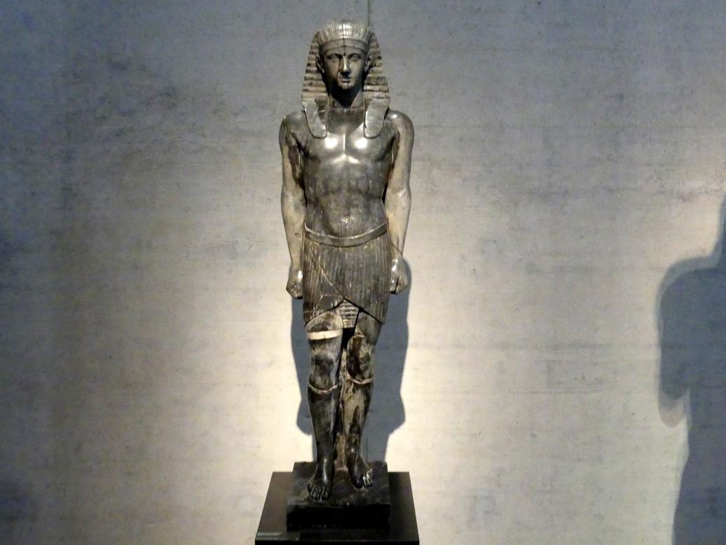 Ägyptisierende Königsstatue, Römische Kaiserzeit, 27 v. Chr. - 54 n. Chr., 135, Bild 1/4