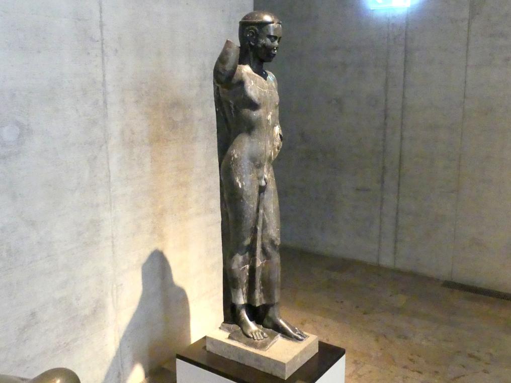 Stand-Schreitfigur des Gottes Min, Römische Kaiserzeit, 27 v. Chr. - 54 n. Chr., 130, Bild 3/4