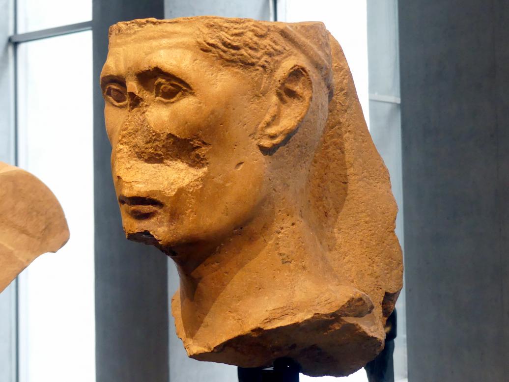 Kopf einer Priesterstatue, Römische Kaiserzeit, 27 v. Chr. - 54 n. Chr., 50 - 100, Bild 2/4