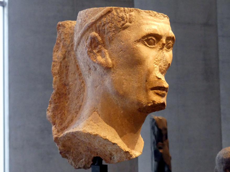 Kopf einer Priesterstatue, Römische Kaiserzeit, 27 v. Chr. - 54 n. Chr., 50 - 100, Bild 3/4