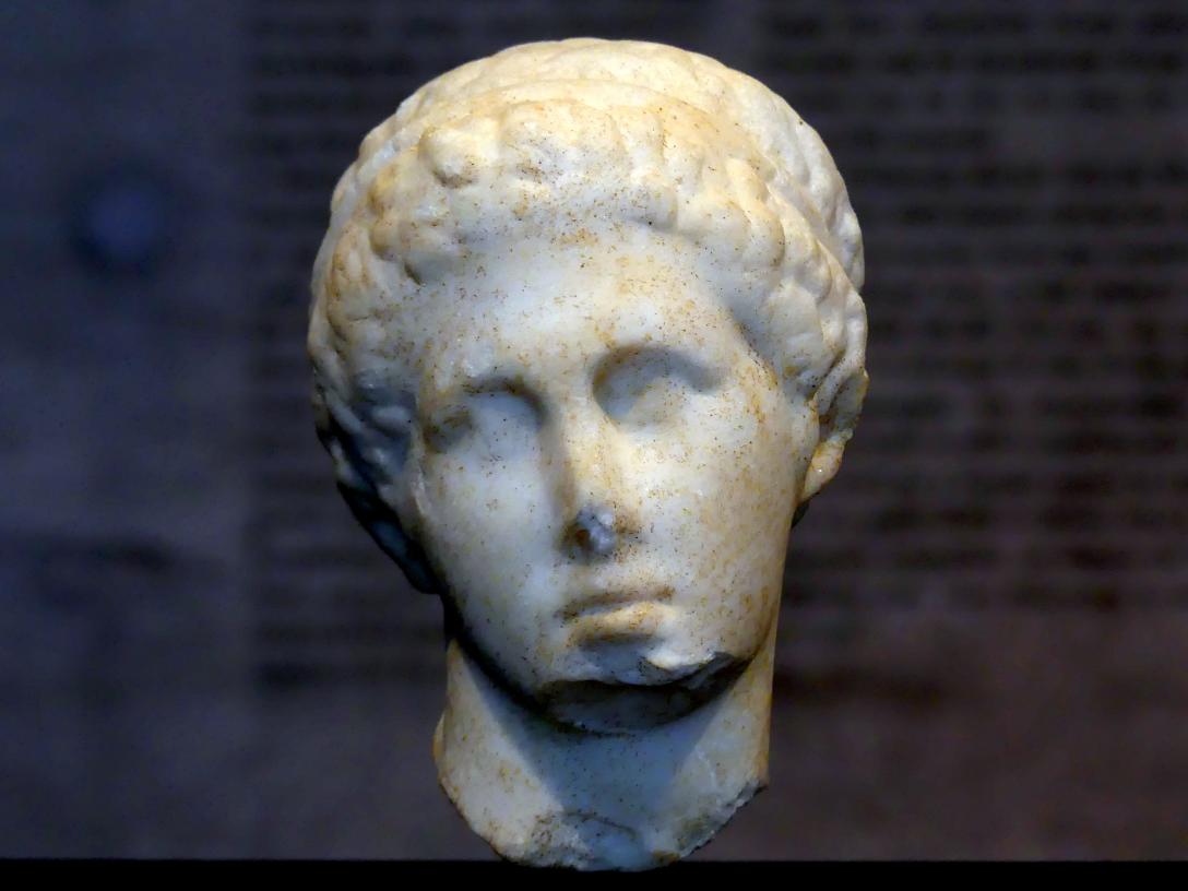 Kopf einer männlichen Statue (König oder Athlet), Ptolemäische Zeit, 400 v. Chr. - 1 n. Chr., 220 - 100 v. Chr., Bild 1/4